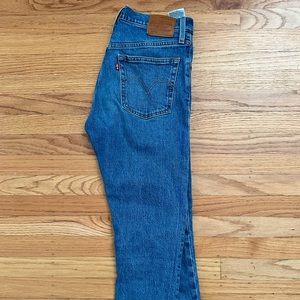 women levi skinny jeans